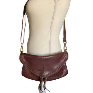 Womens Leather Crossbody Bag Tasseled Zip Pocket One Size Brown